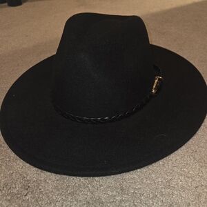 Forever 21 Black Fedora Hat